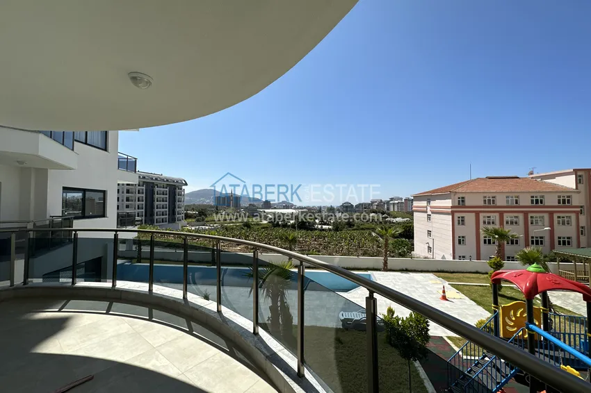 Приобрести Квартира 1+1 с мебелью и видом на море, район Махмутлар – Алания 11 