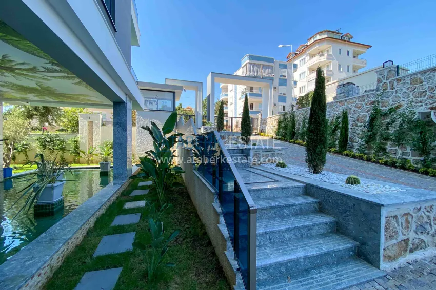 Двухкомнатная квартира с мебелью и застекленным балконом в районе Махмутлар, Алания 10