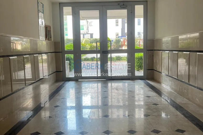 Трехкомнатная меблированная квартира у моря, в районе Кестель - Алания 13 