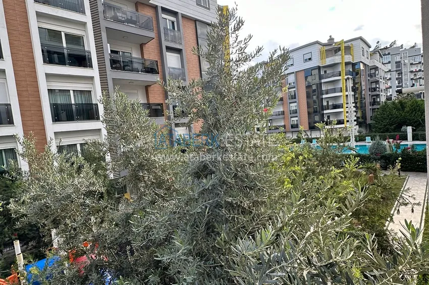 Приобрести Трёхкомнатная квартира в Анталии, район Лиман в элитном комплексе у реки Боачай 26 