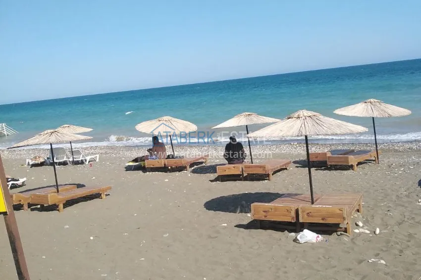 Просторная квартира 1+1 с видом на море и 2 застекленными балконами в Мерсине, Арпачбахшиш 3 