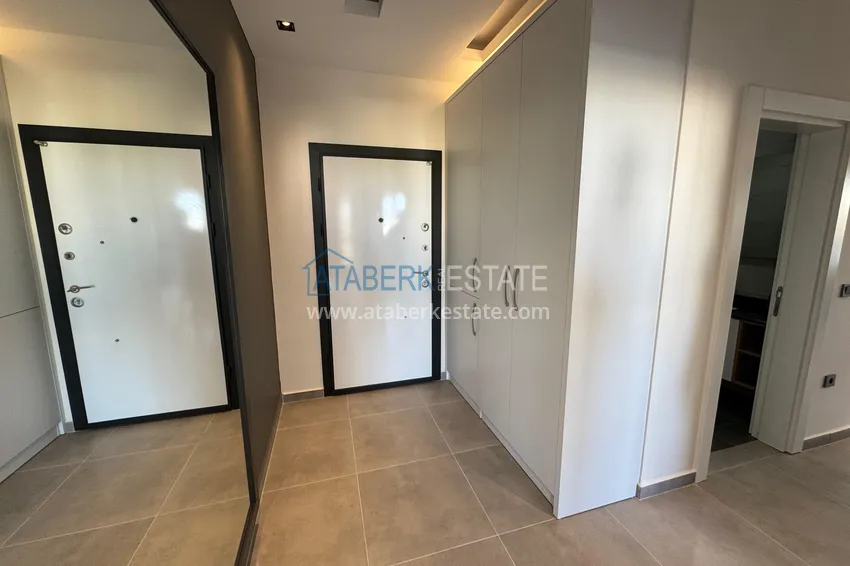 Приобрести Трёхкомнатная квартира с мебелью и видом на горы, район Махмутлар – Алания 3