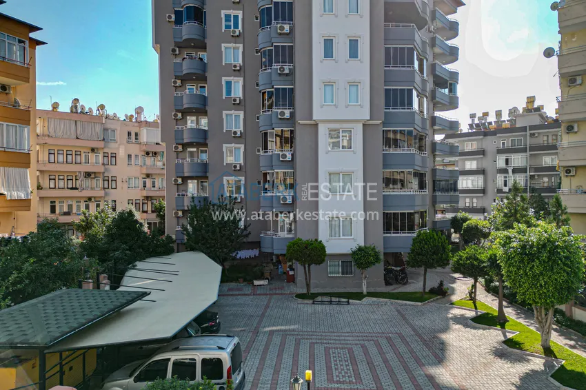 Квартира 2+1 под ключ с застекленными балконами и видом на море в центре Алании  6 