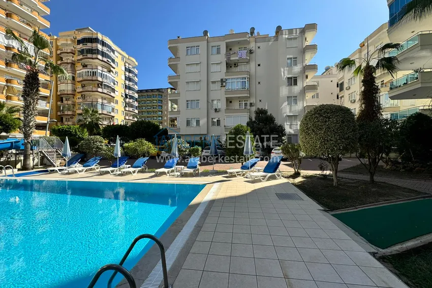 Квартира в Махмутларе частично меблированная с застекленным балконом и видом на море 7 