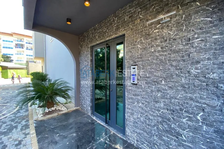 Квартира 1+1 с мебелью и застеклённым балконом, район Оба – Алания 9 