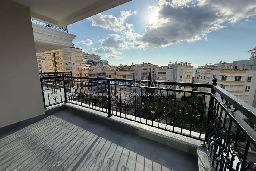 Приобрести Трехкомнатная квартира всего 150 метров до моря – Алания, Махмутлар 11 