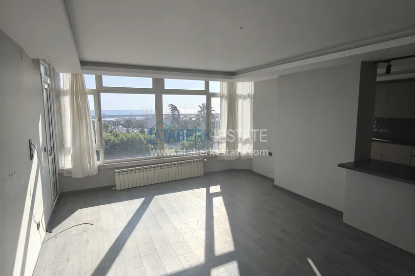 Приобрести Линейная квартира 3+1 после капитального ремонта на первой линии – Мерсин, район Енишехир 13 