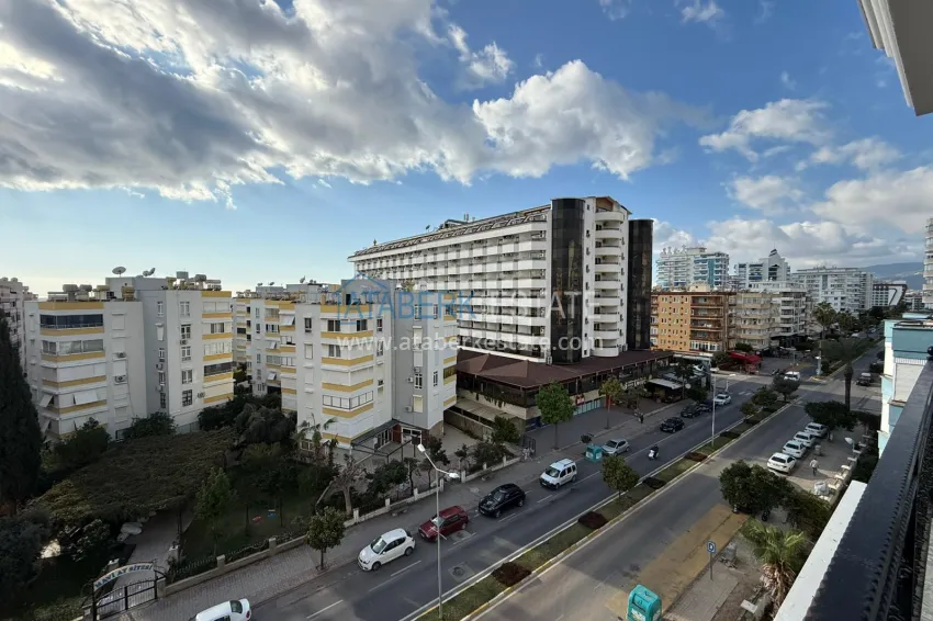 Приобрести Трехкомнатная квартира всего 150 метров до моря – Алания, Махмутлар 13 