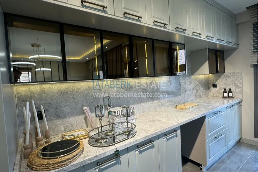 Приобрести Стильный проект комплекса премиум-класса от надежного застройщика в Мерсине, Томюк 16