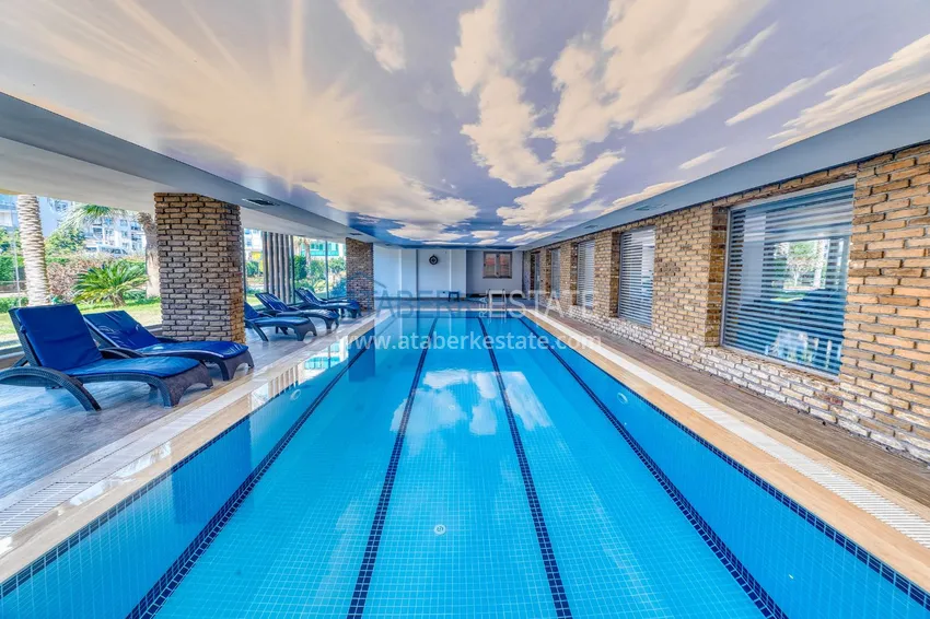 Трехкомнатная квартира с мебелью в районе Оба в комфортабельном семейном комплексе 20