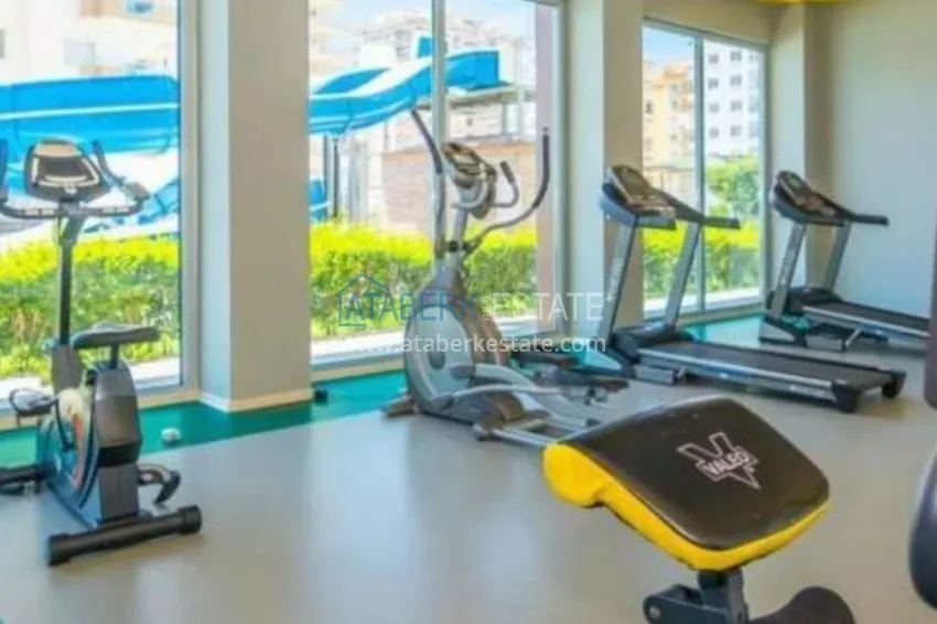 Огромная квартира 1+1 площадью 110 м2 в центре района Махмутлар 18 