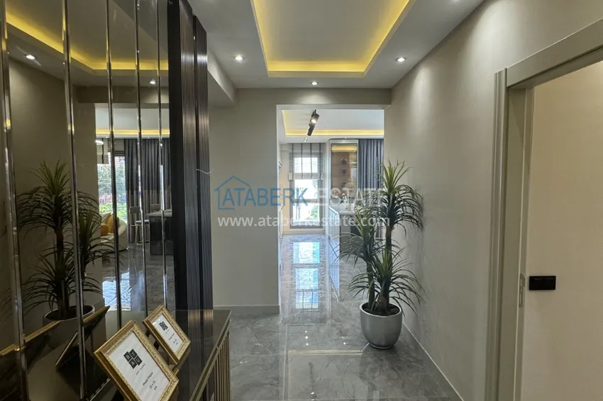 Приобрести Стильный проект комплекса премиум-класса от надежного застройщика в Мерсине, Томюк 2