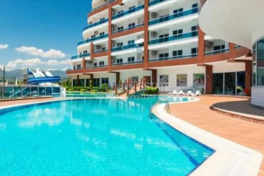 Огромная квартира 1+1 площадью 110 м2 в центре района Махмутлар 4 