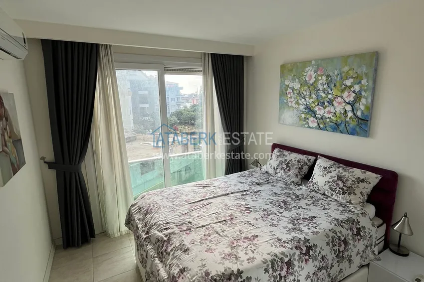 Приобрести Трехкомнатная квартира с мебелью в районе Оба в комфортабельном семейном комплексе 6