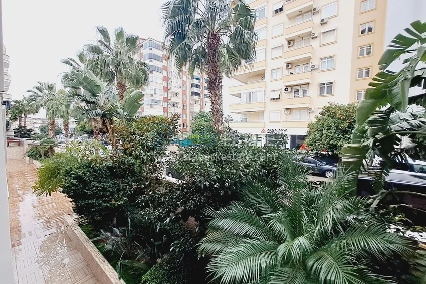 Приобрести Уютная квартира с одной спальней, мебелью в центре Алании 10