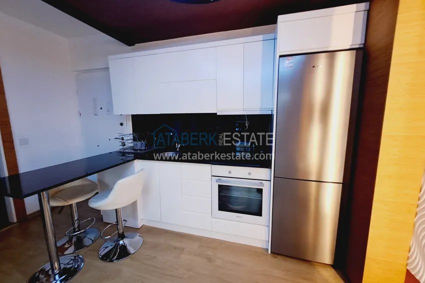 Приобрести Уютная квартира с одной спальней, мебелью в центре Алании 3