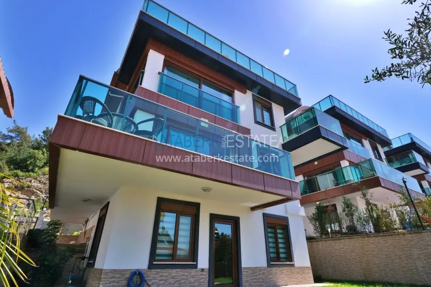 Четырехэтажная вилла класса-люкс «под ключ» в Алании – горный район Бекташ 9 