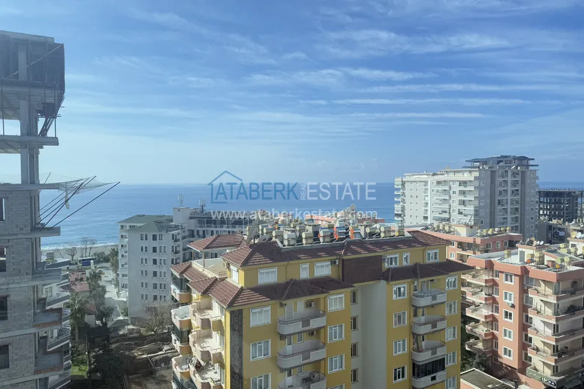 Приобрести Трехкомнатная квартира с мебелью и видом на море в Алании, район Махмутлар 10 