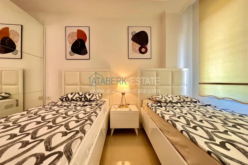 Приобрести Трехкомнатная квартира под ключ в Алании, район Кестель 10