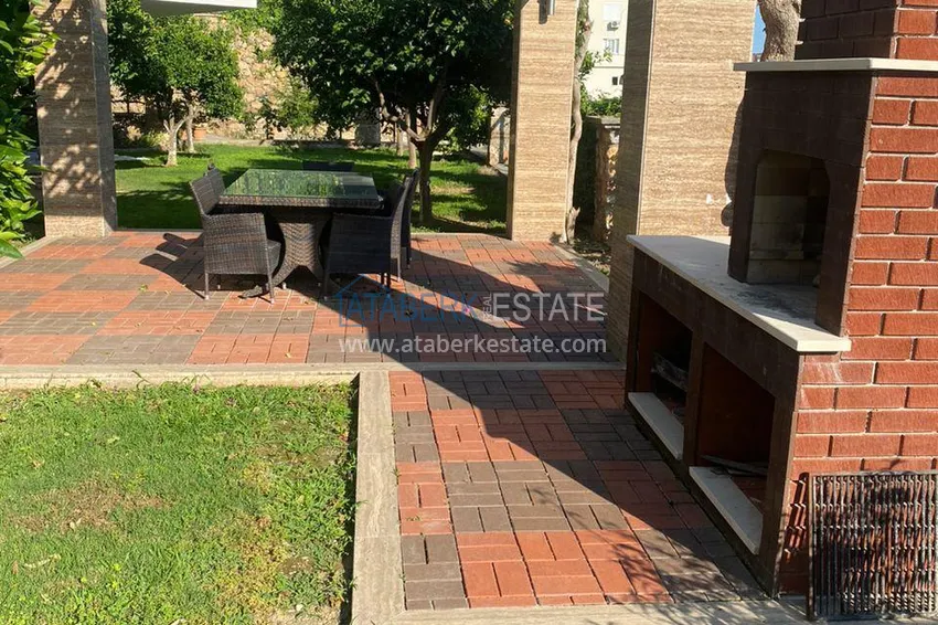 Трехкомнатная квартира с мебелью и панорамным видом в районе Джикджилли Алания 10 