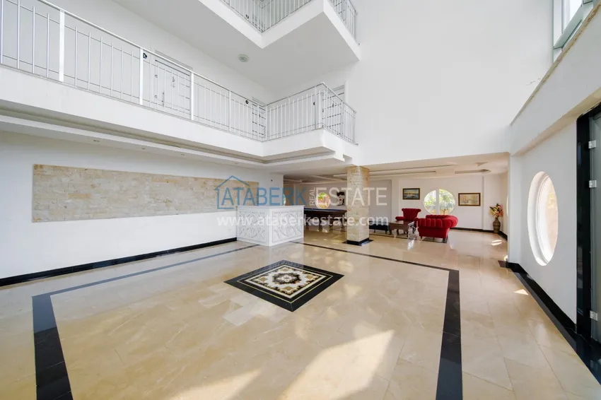 Трехкомнатная квартира под ключ в Алании, район Кестель 17