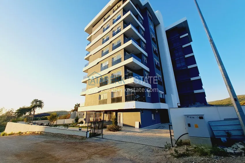 Двухкомнатная квартира от собственника с чистовой отделкой в районе Авсаллар, Алания 2