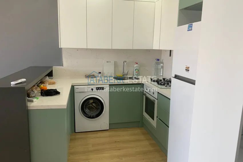 Приобрести Двухкомнатная квартира с мебелью и техникой напрямую от собственника - район Тедже, Мерсин 2