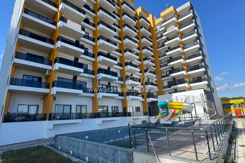 Двухкомнатная квартира с чистовой отделкой и двумя балконами – Мерсин, Томюк 1 