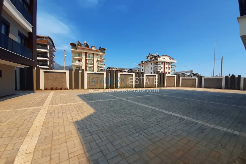 Двухкомнатная квартира в районе Оба, в комфортабельном комплексе 6 