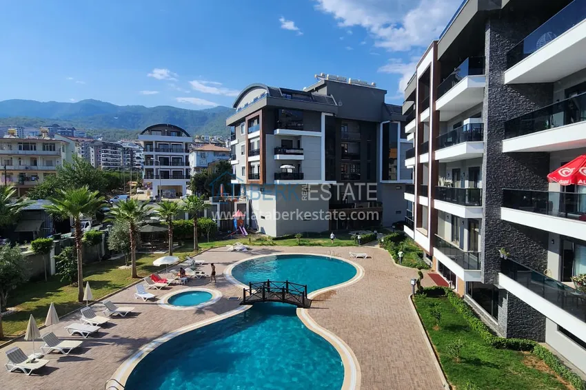 Приобрести Двухкомнатная квартира в районе Оба, в комфортабельном комплексе 8 