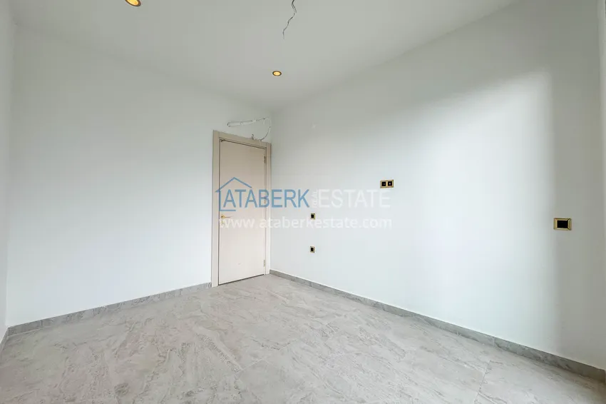 Приобрести Две новые квартиры с качественной отделкой в премиальном комплексе – Тосмур, Алания 16