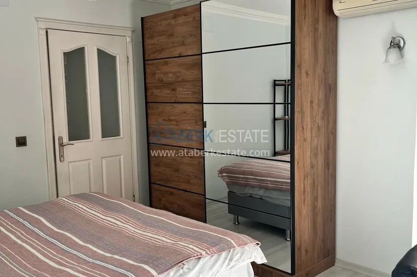 Приобрести Квартира 1+1 площадью 72 м2 в центре Алании с новой мебелью и двумя балконами - район пляжа Клеопатра 10 