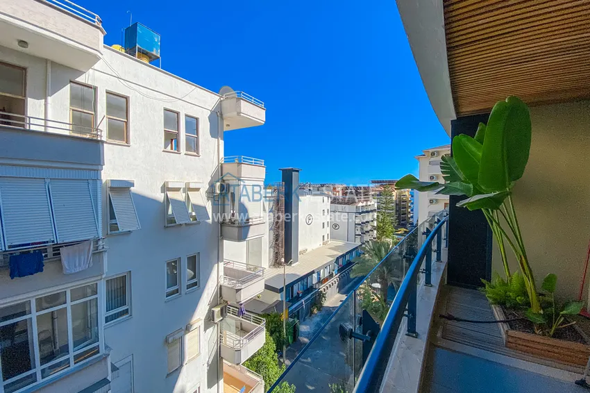 Приобрести Двухкомнатная квартира в современном комплексе – центр Алании, р-н пляжа Клеопатра 14 