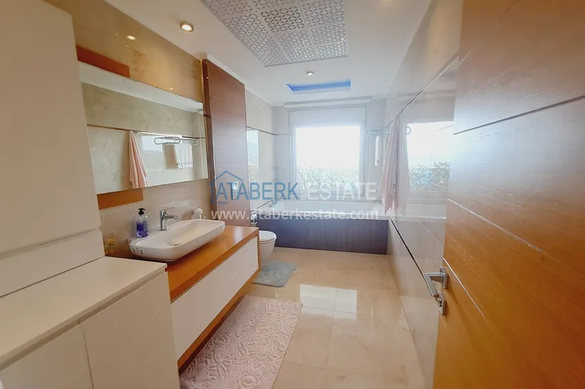 Приобрести Роскошная видовая вилла с мебелью и личным бассейном в элитном комплексе - Каргыджак, Алания 21