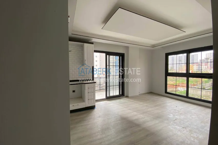 Приобрести Новая квартира 1+1 в 250 метрах от моря – район Арпачбахшиш, Мерсин 2 