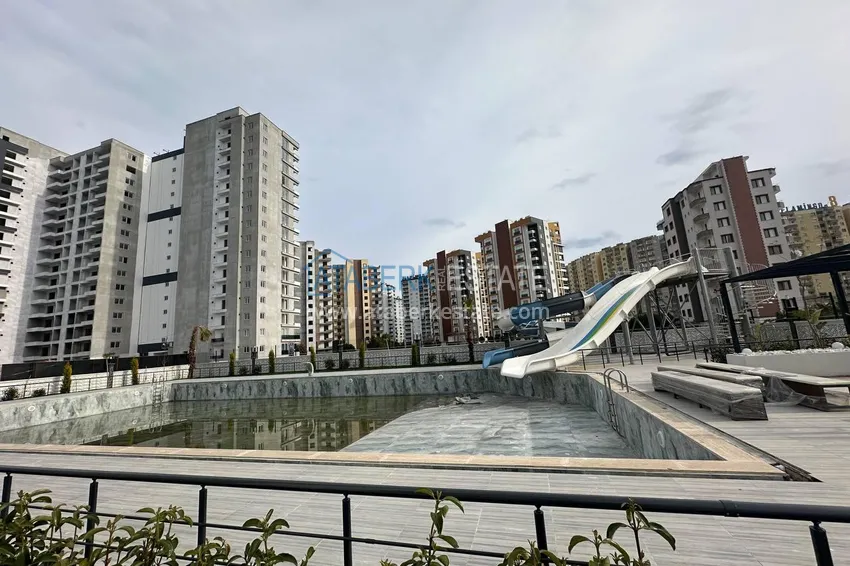 Двухкомнатные квартиры с чистовой отделкой в новом комплексе с инфраструктурой – Томюк, Мерсин 2