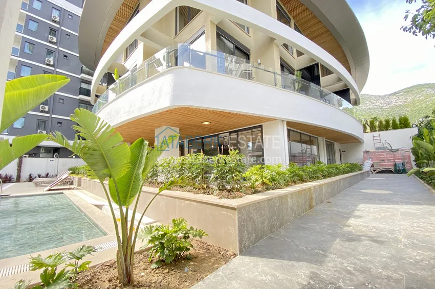 Двухкомнатная квартира в современном комплексе – центр Алании, р-н пляжа Клеопатра 3 