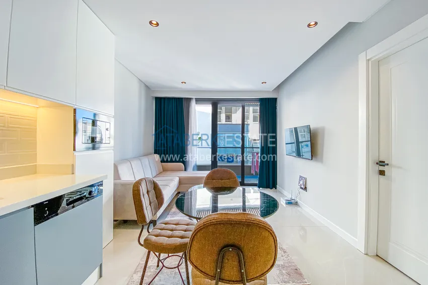 Приобрести Двухкомнатная квартира в современном комплексе – центр Алании, р-н пляжа Клеопатра 3 