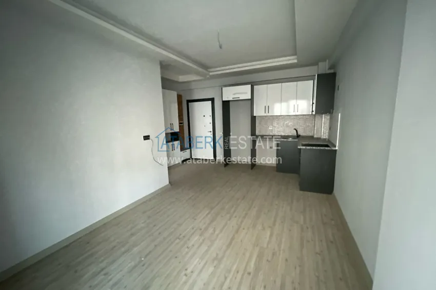 Приобрести Двухкомнатная квартира в современном комплексе – Тедже, Мерсин 6 