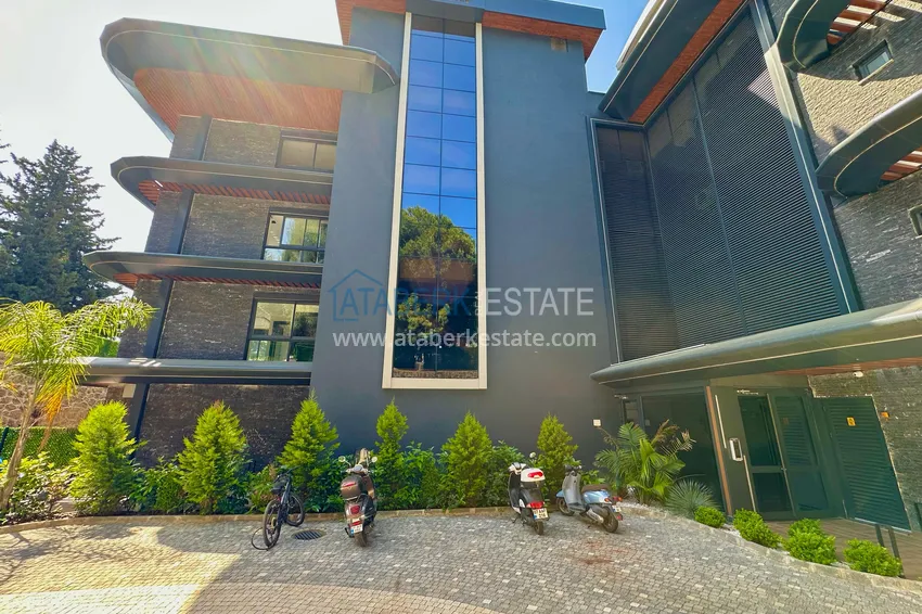 Двухкомнатная квартира с чистовой отделкой под ключ в Алании 14 