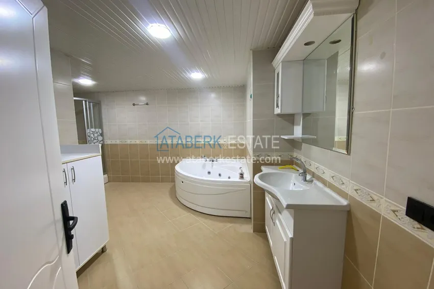 Приобрести Пентхаус-дуплекс 3+1 в Махмутларе - с панорамным видом на море и горы 27