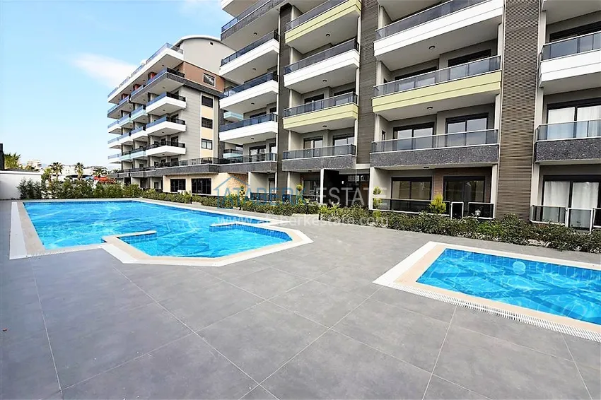 Меблированный садовый дуплекс 2+1 в комплексе с инфраструктурой, Каргыджак 2