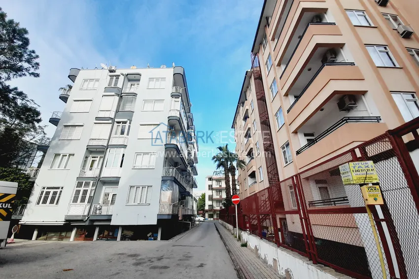 Трехкомнатная квартира с отдельной кухней в центре Алании - подходит под ВНЖ 4 