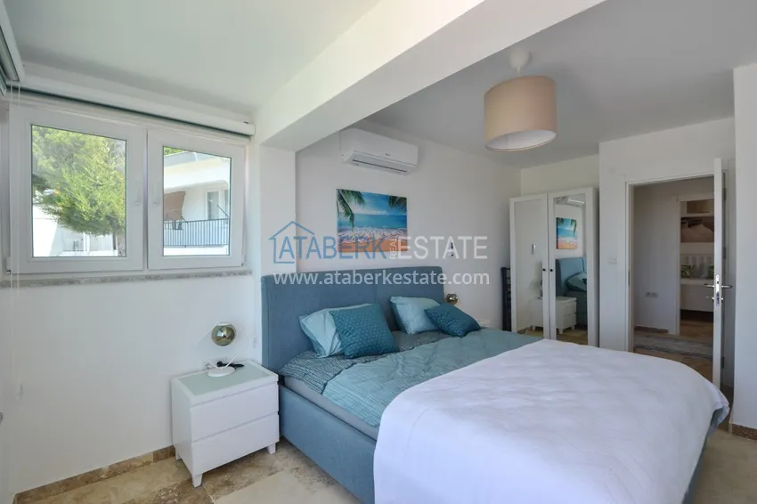 Приобрести Видовой дуплекс в комплексе таунхаусного типа на первой береговой - Алания, район Каргыджак 12