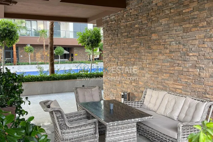 Квартира 1+1 в Алании, район Оба, в комплексе комфорт класса 11