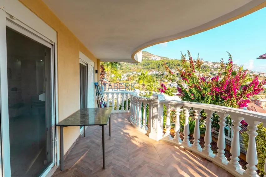 Приобрести Меблированная вилла 3+1 в Алании, с эффектным панорамным видом – горный район Тепе 12 