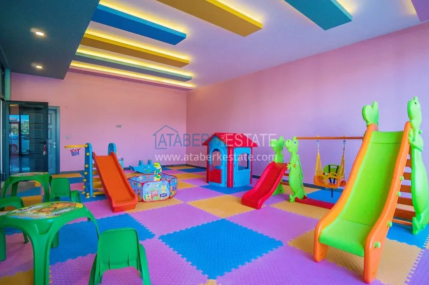 Квартира 3+1, линейная с отдельной кухней и застекленными балконами - Алания, Махмутлар 13 