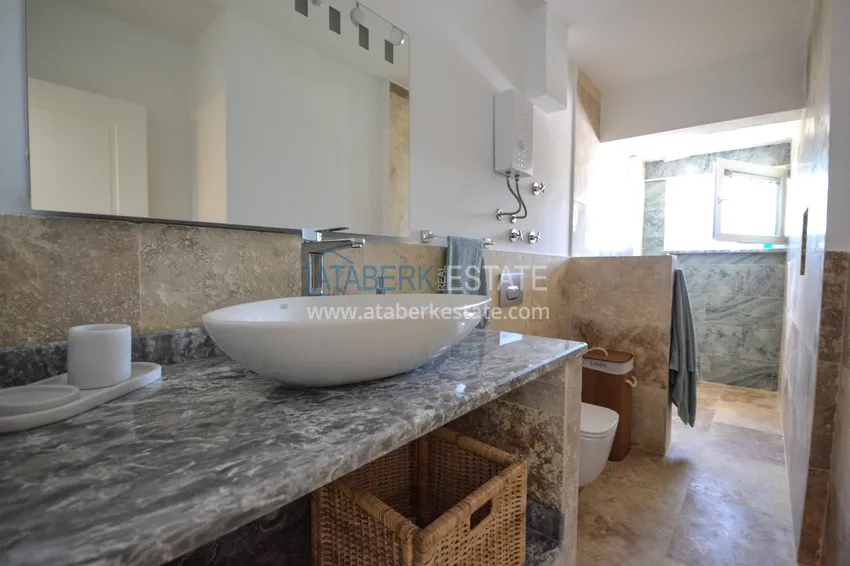 Приобрести Видовой дуплекс в комплексе таунхаусного типа на первой береговой - Алания, район Каргыджак 17