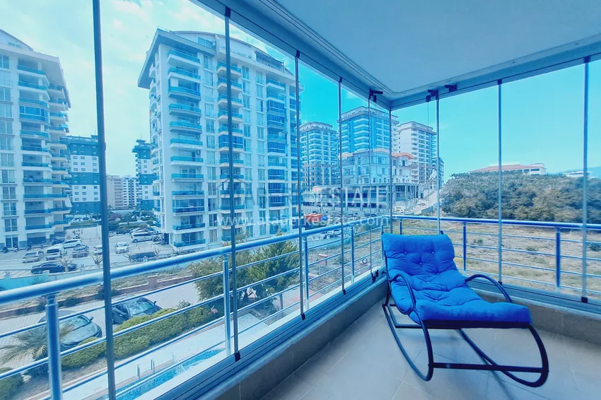 Приобрести Квартира 2+1 от собственника – мебель, ремонт, застеклённые балконы, район Махмутлар 15 