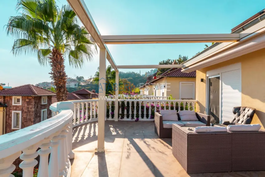 Приобрести Меблированная вилла 3+1 в Алании, с эффектным панорамным видом – горный район Тепе 25 